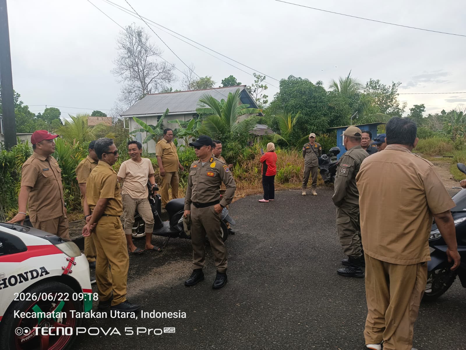 Peninjauan Lokasi Lahan Di RT. 01 dan RT. 21 Kelurahan Juata Permai